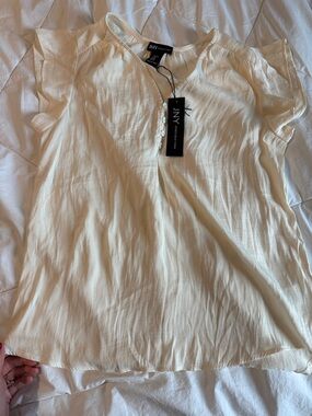 Jones New York Cream Flutter-Sleeve V-Neck Blouse